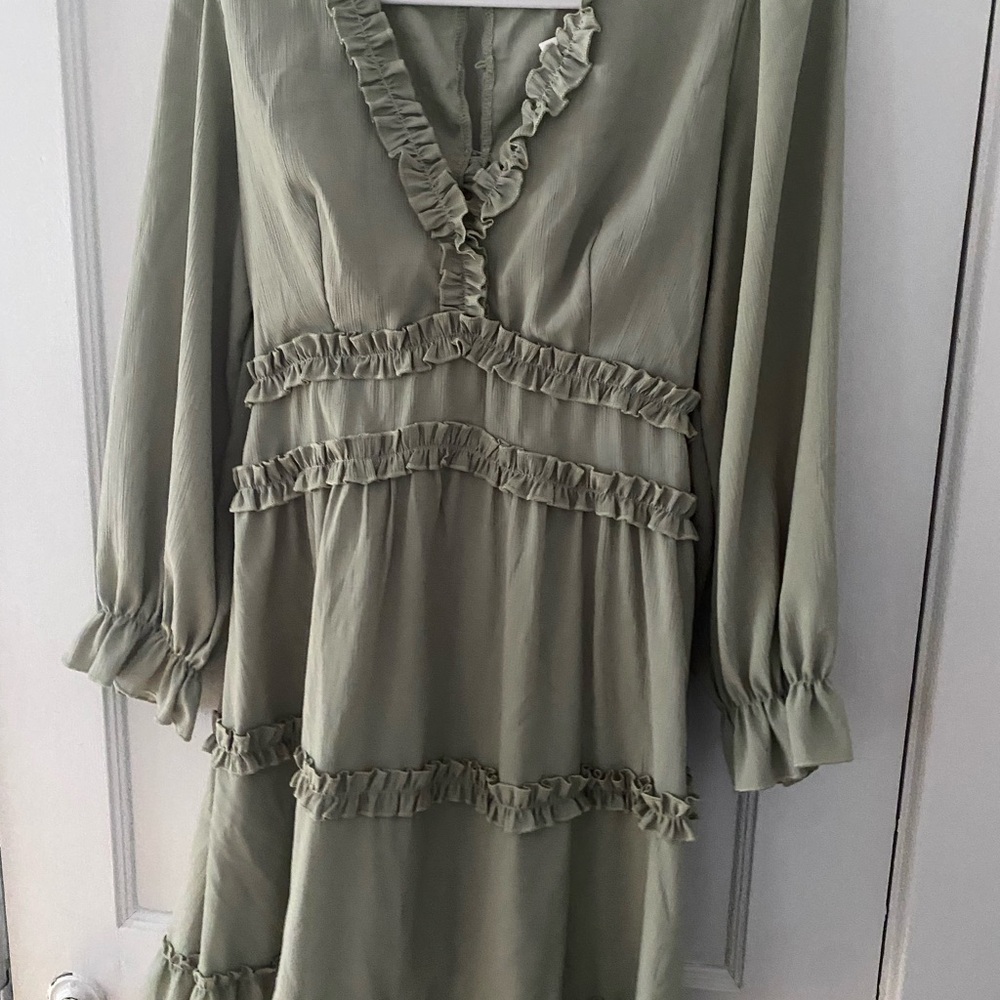 Elegant Green Ruffle Dress